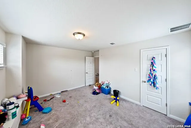 4820 night herder St Hedwig, TX 78152