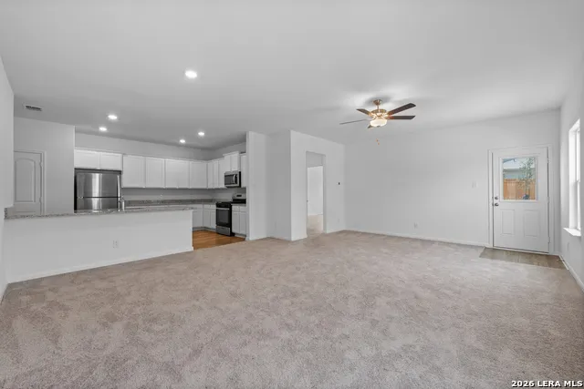 4331 Rocky Neck Cove Von Ormy, TX 78073