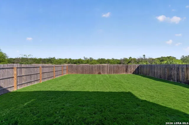 6907 Ashcat Converse, TX 78109