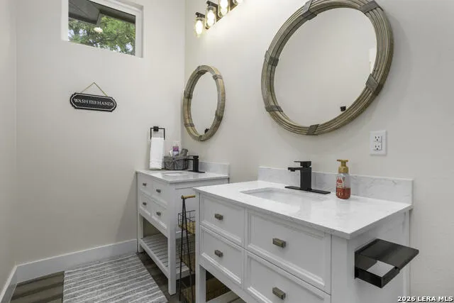 1121 Gruene #A Unit A New Braunfels, TX 78130