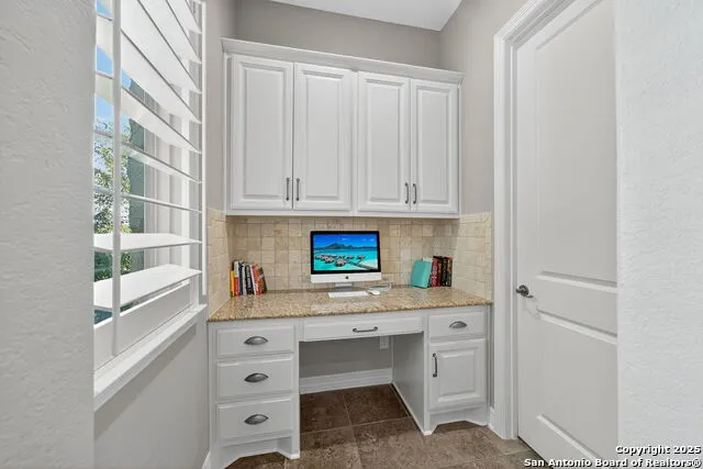 28827 BALCONES CRK Boerne, TX 78006