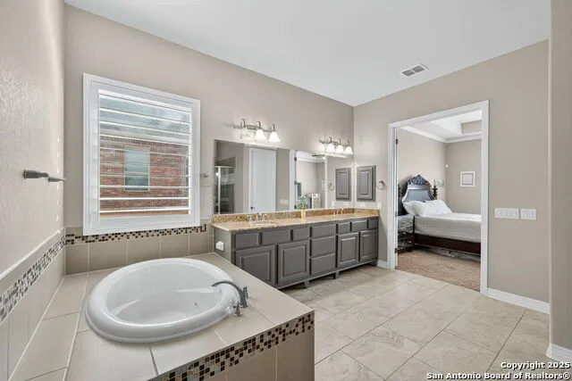 28827 BALCONES CRK Boerne, TX 78006