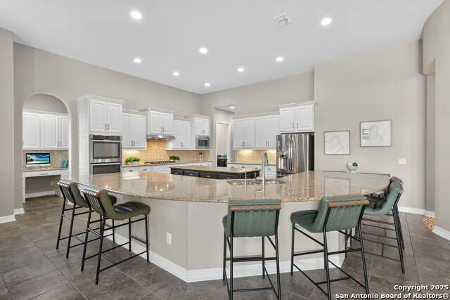 28827 BALCONES CRK Boerne, TX 78006