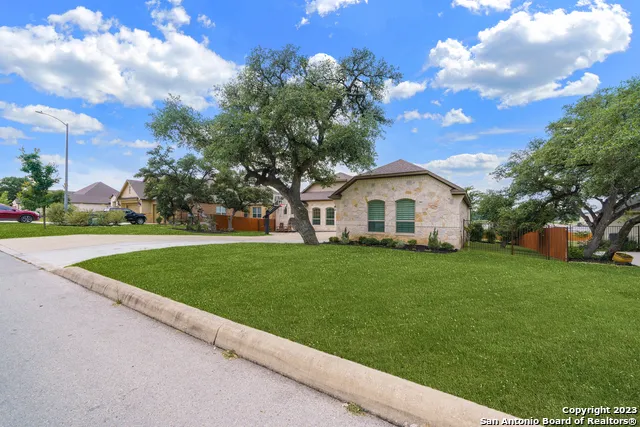 28827 BALCONES CRK Boerne, TX 78006