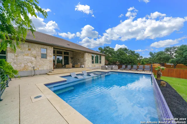 28827 BALCONES CRK Boerne, TX 78006