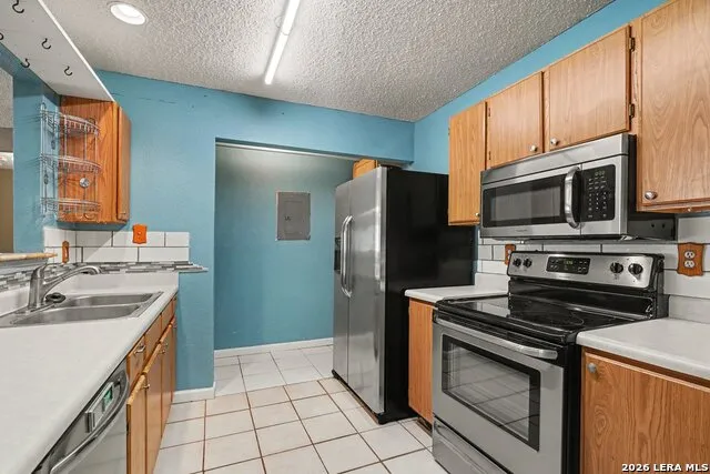 2602 Buffalo Pass Dr San Antonio, TX 78245