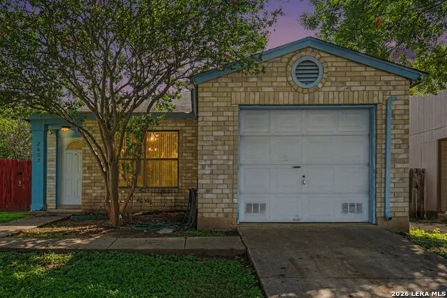2602 Buffalo Pass Dr San Antonio, TX 78245