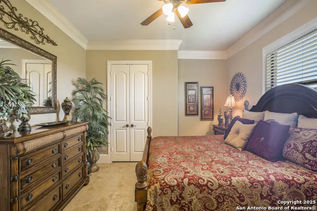 11668 GRANDVIEW DR Montgomery, TX 77356
