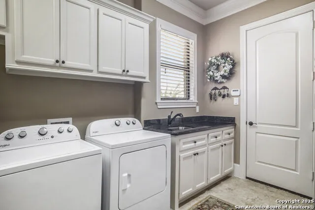 11668 GRANDVIEW DR Montgomery, TX 77356