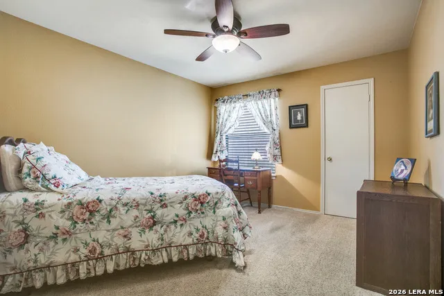 8510 odyssey Universal City, TX 78148