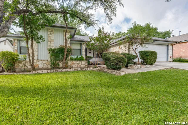 8510 odyssey Universal City, TX 78148