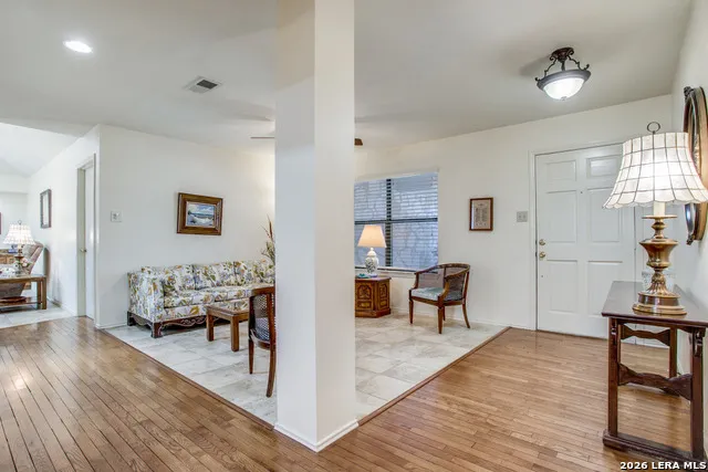 8510 odyssey Universal City, TX 78148