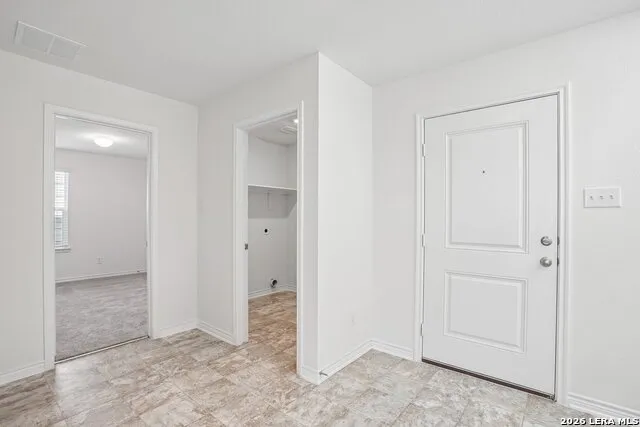 4806 BROADSIDE AVENUE Von Ormy, TX 78073