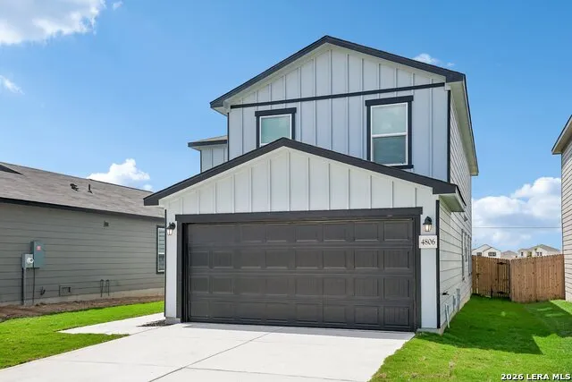 4806 BROADSIDE AVENUE Von Ormy, TX 78073
