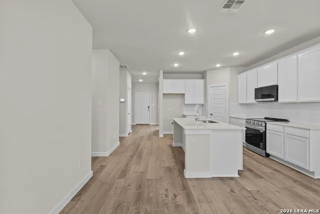 2520 Heritance Pass Seguin, TX 78155