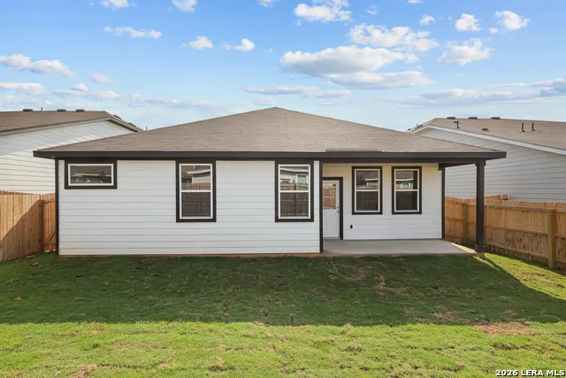 2520 Heritance Pass Seguin, TX 78155