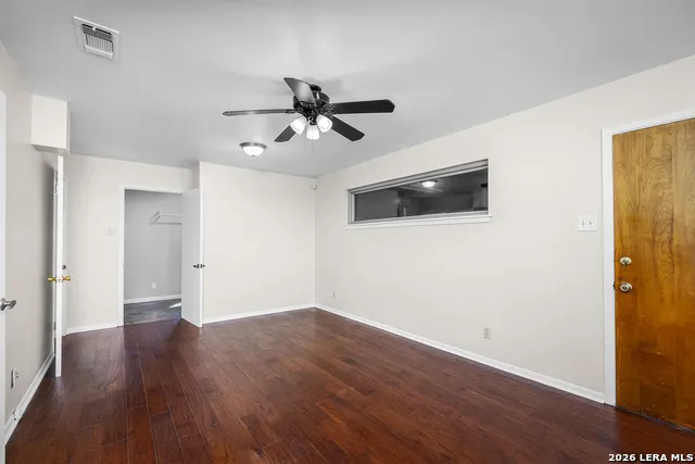 1106 Renee St. Seguin, TX 78155