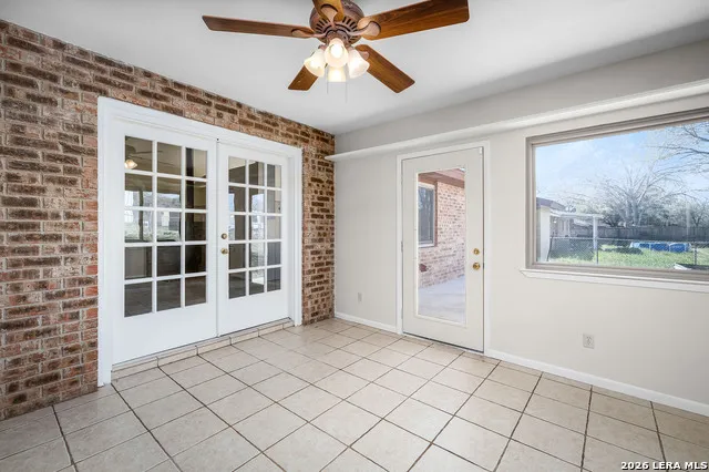 1106 Renee St. Seguin, TX 78155