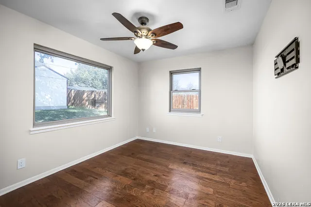 1106 Renee St. Seguin, TX 78155