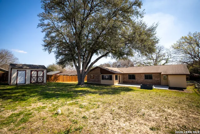 1106 Renee St. Seguin, TX 78155