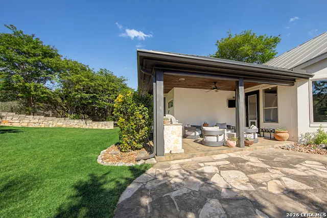 104 PARK RDG Boerne, TX 78006
