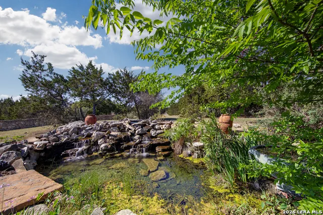 104 PARK RDG Boerne, TX 78006