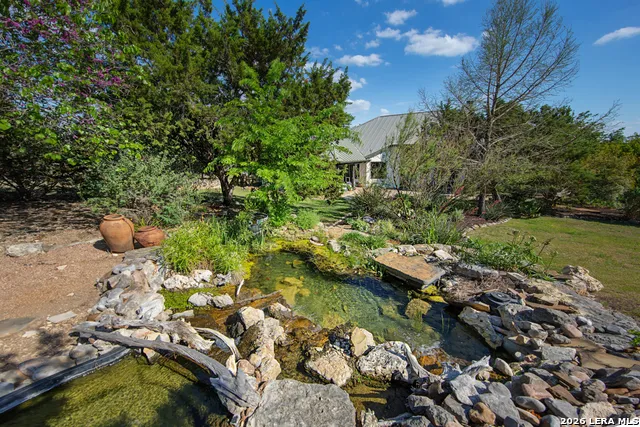 104 PARK RDG Boerne, TX 78006