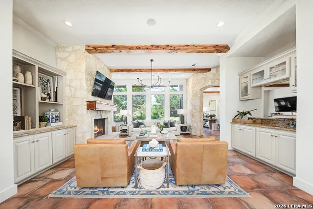104 PARK RDG Boerne, TX 78006