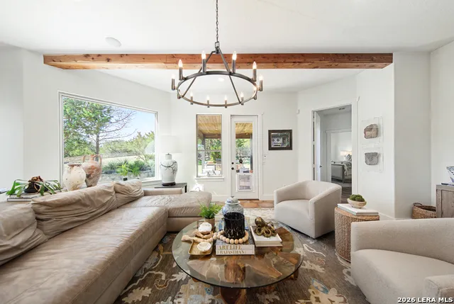 104 PARK RDG Boerne, TX 78006