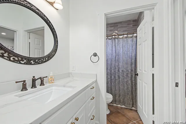 104 PARK RDG Boerne, TX 78006