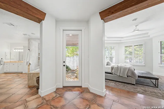 104 PARK RDG Boerne, TX 78006