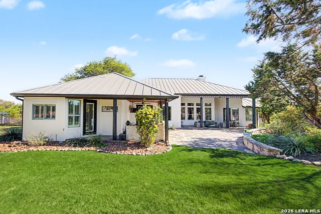 104 PARK RDG Boerne, TX 78006