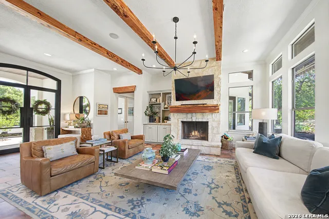 104 PARK RDG Boerne, TX 78006