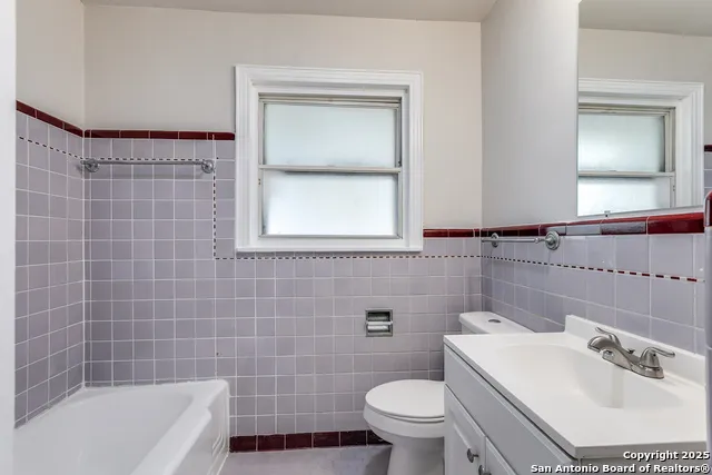 126 Addax San Antonio, TX 78213