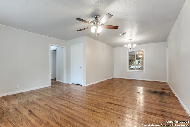 126 Addax San Antonio, TX 78213