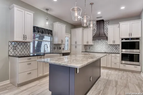 918 Riverstone