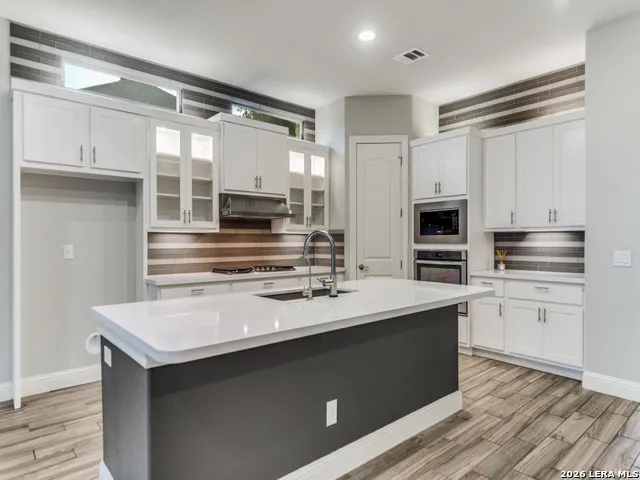 103 Palisades Boerne, TX 78006