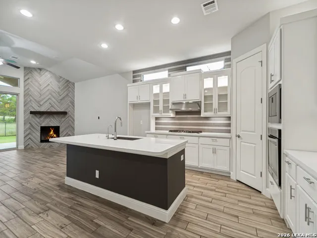 103 Palisades Boerne, TX 78006