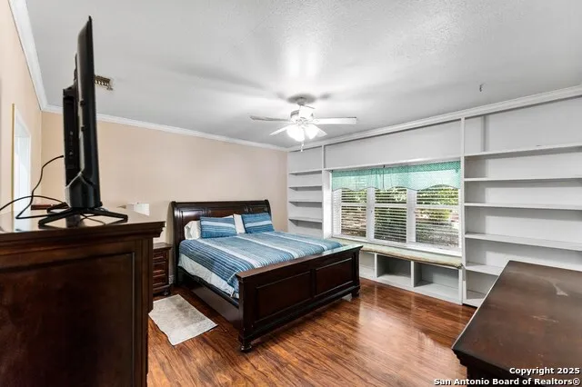 132 E Tall Timber Rd Kerrville, TX 78028