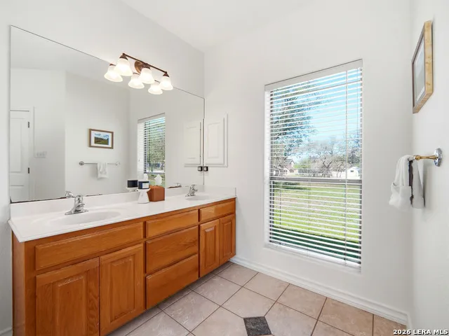 121 Delaney Rae New Braunfels, TX 78132