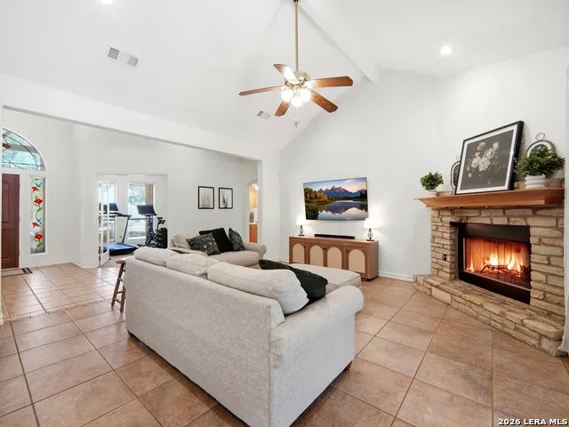 121 Delaney Rae New Braunfels, TX 78132