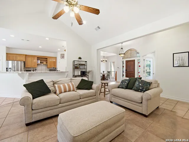121 Delaney Rae New Braunfels, TX 78132