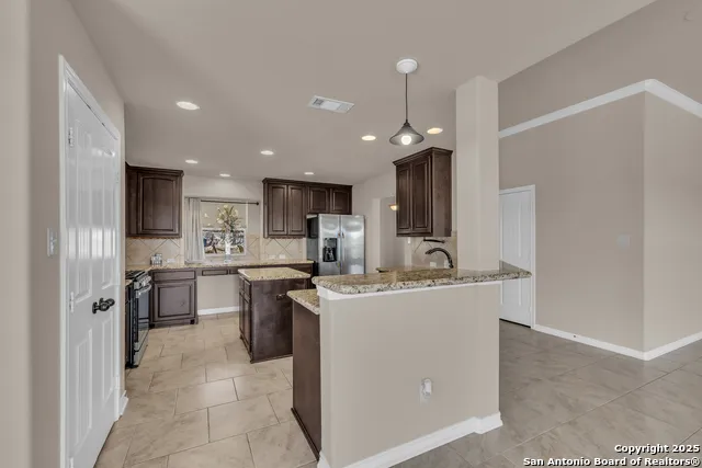 1802 CATTAIL Canyon Lake, TX 78133