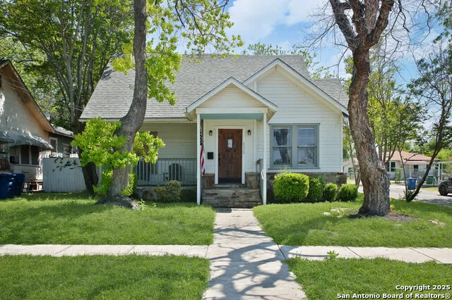636 W Hollywood Ave. San Antonio, TX 78212