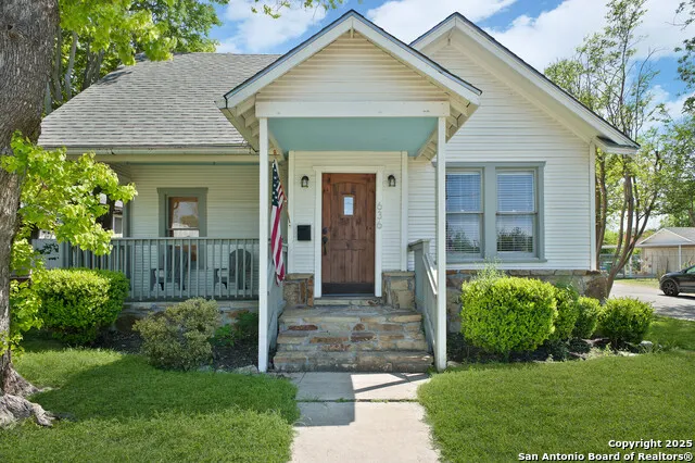 636 W Hollywood Ave. San Antonio, TX 78212