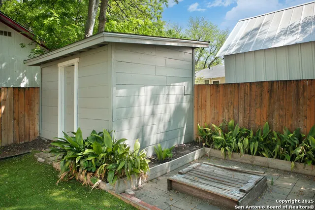 636 W Hollywood Ave. San Antonio, TX 78212