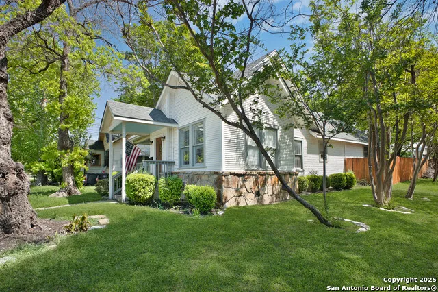 636 W Hollywood Ave. San Antonio, TX 78212
