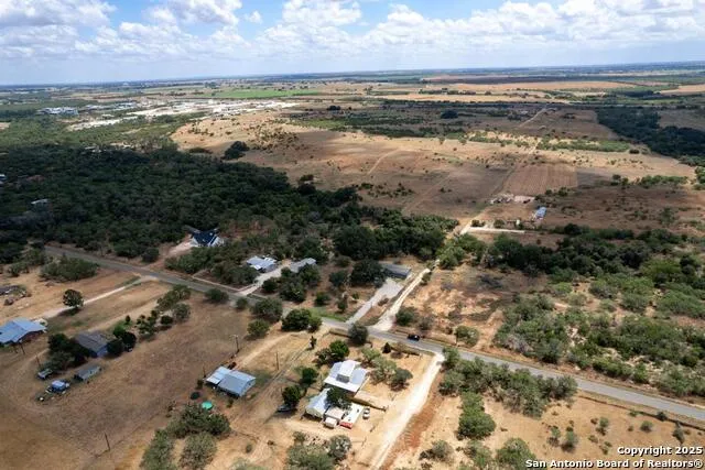 1176 Old Adams Pleasanton, TX 78064