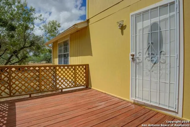 1176 Old Adams Pleasanton, TX 78064
