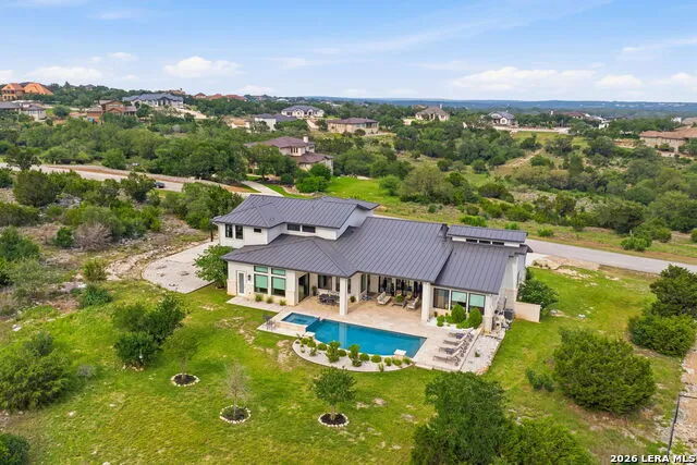 5817 CAMP CREEK DR New Braunfels, TX 78132